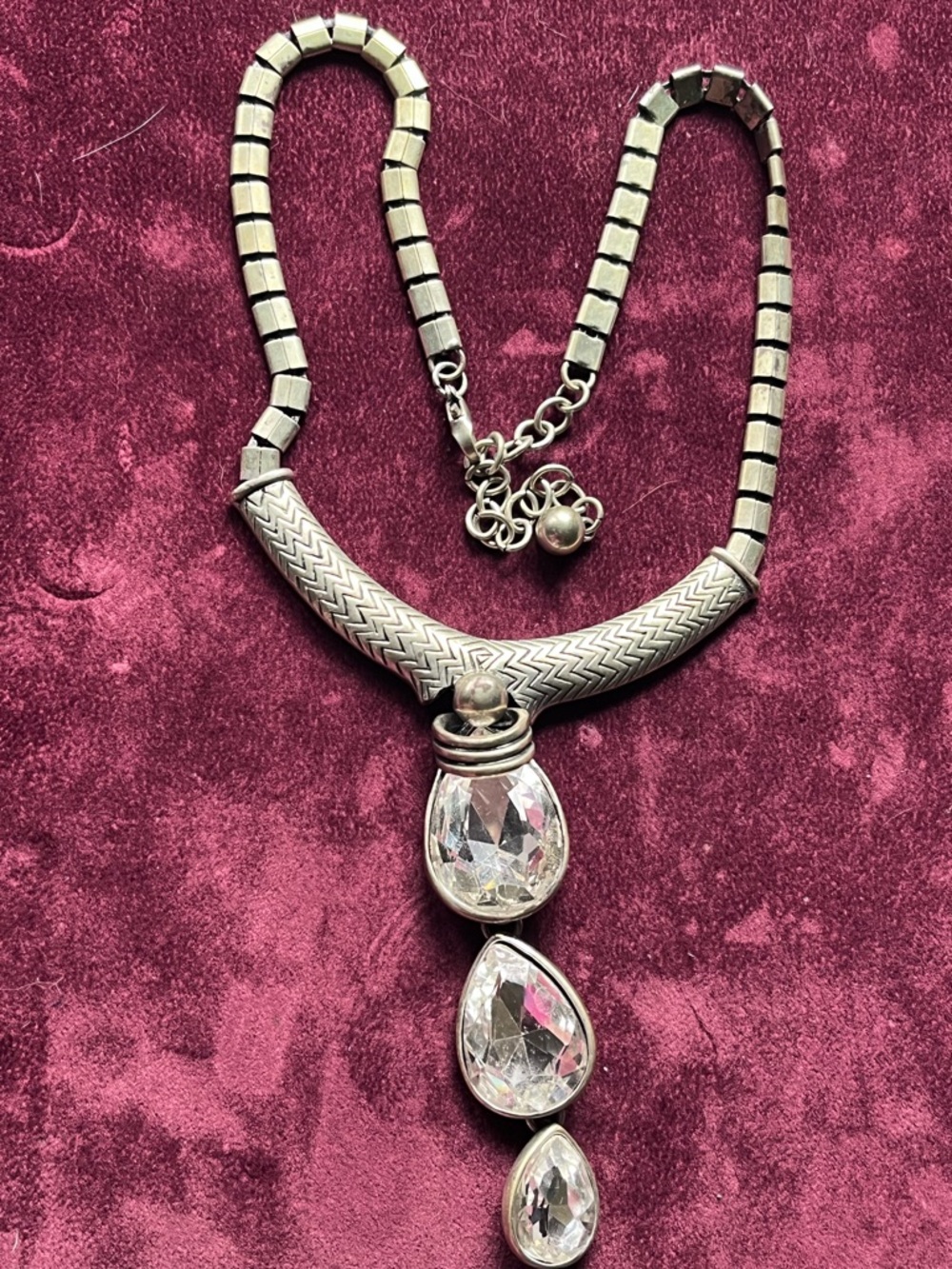 Vintage 1970s Victorian Revival Silver Book Chain Bib Necklace